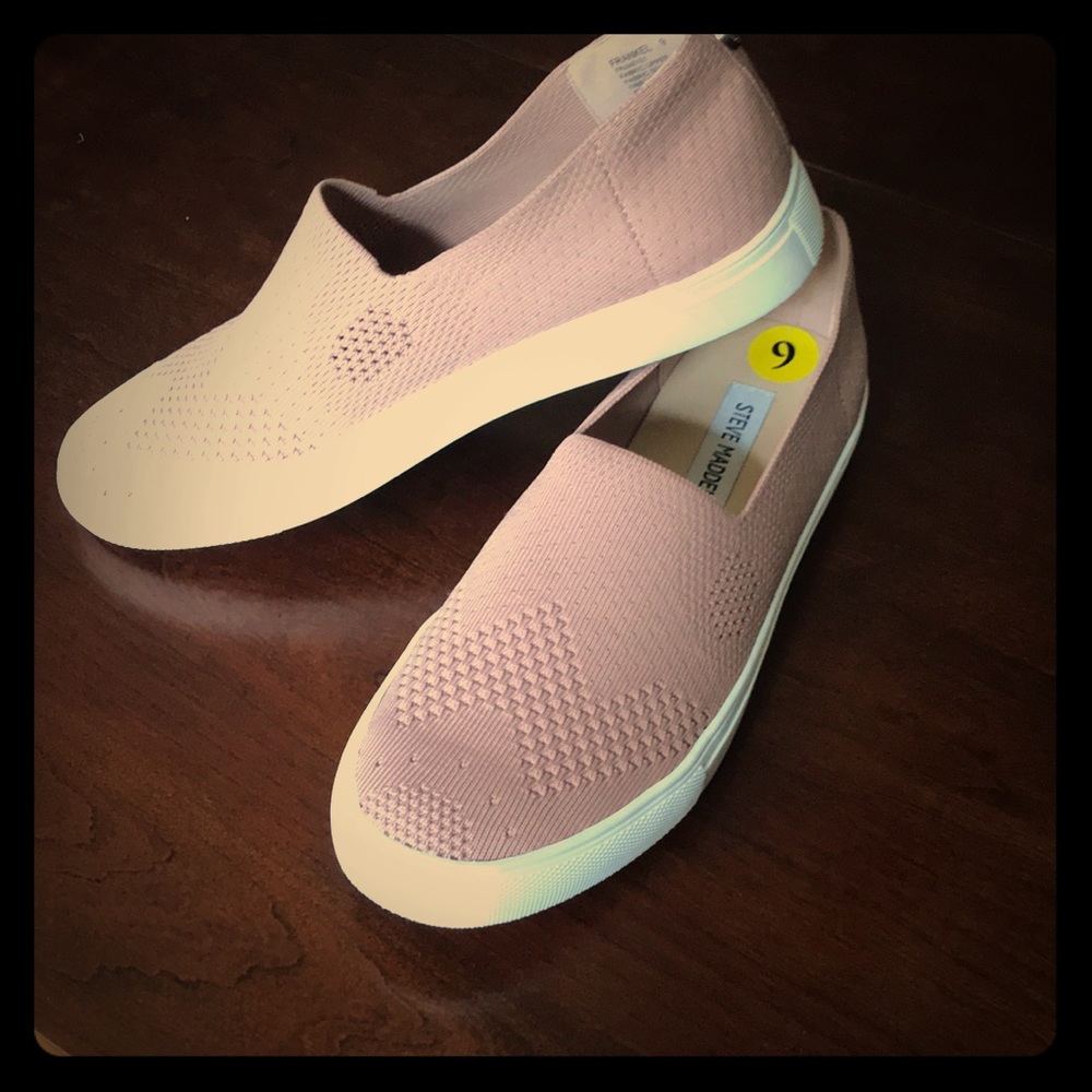 Worn twice! Steve Madden slip on sneakers.